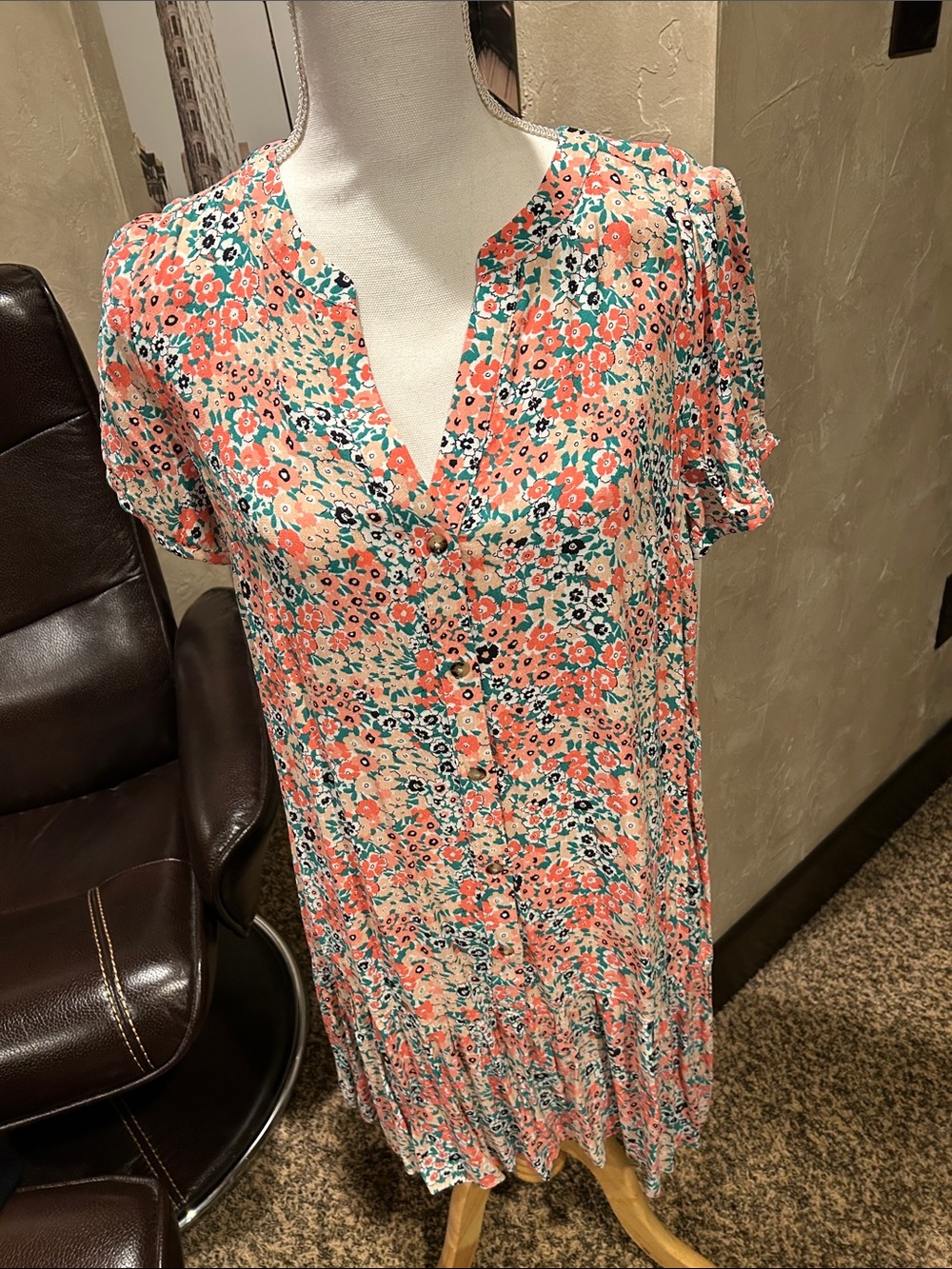 LOFT Floral Coral Short-Sleeve V-Neck Women’s Dress NEW